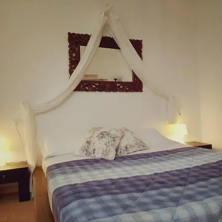 The Dream Bed & Breakfast *
